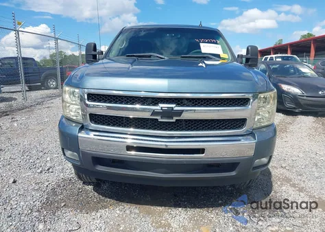 2011 Chevrolet Silverado 1500 Lt z USA, uszkodzony, nr VIN 1GCRKSE3XBZ281271